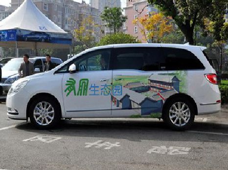 尤溪户外车贴喷绘如何保持效果?